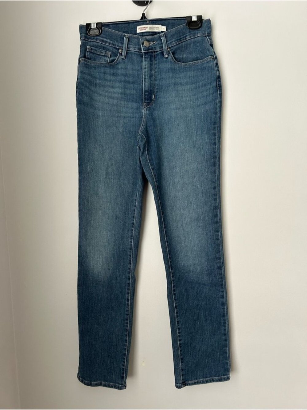 Levi’s High-Rise Straight Jeans